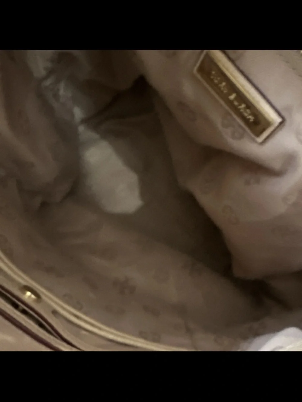 Tory Burch Beige Cream Leather Drawstring Backpack with Gold Logo - Picture 9 of 11